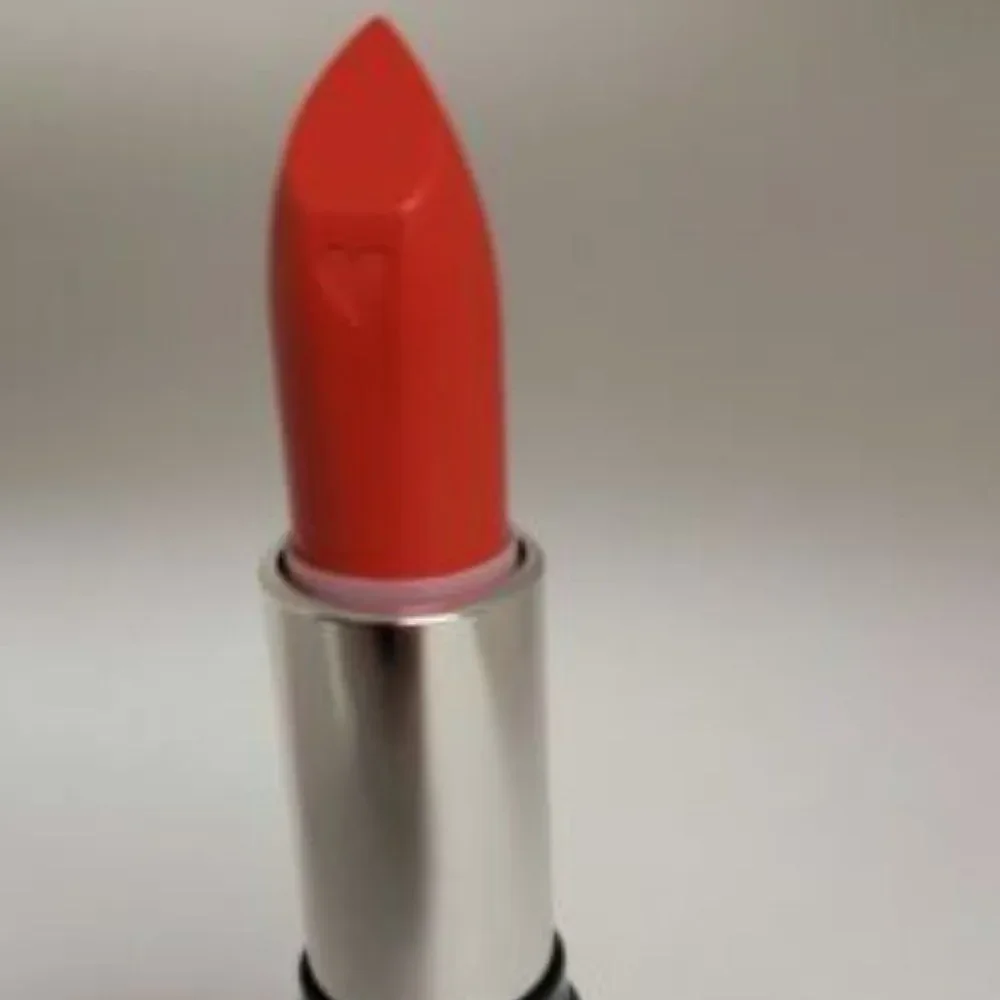 2 NYX PROFESSIONAL MAKEUP SHOUT OUT LIPSTICK 